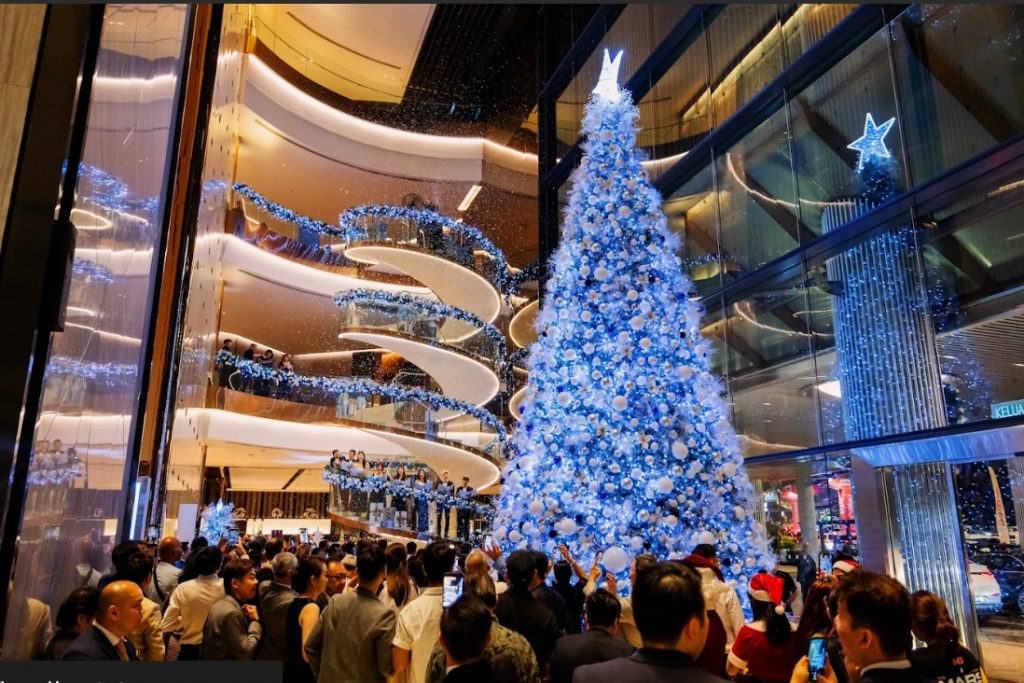 Christmas Lighting_Thumbnail